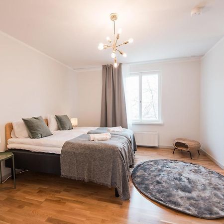 Forenom Serviced Apartments Helsinki Toeoeloe Exterior foto