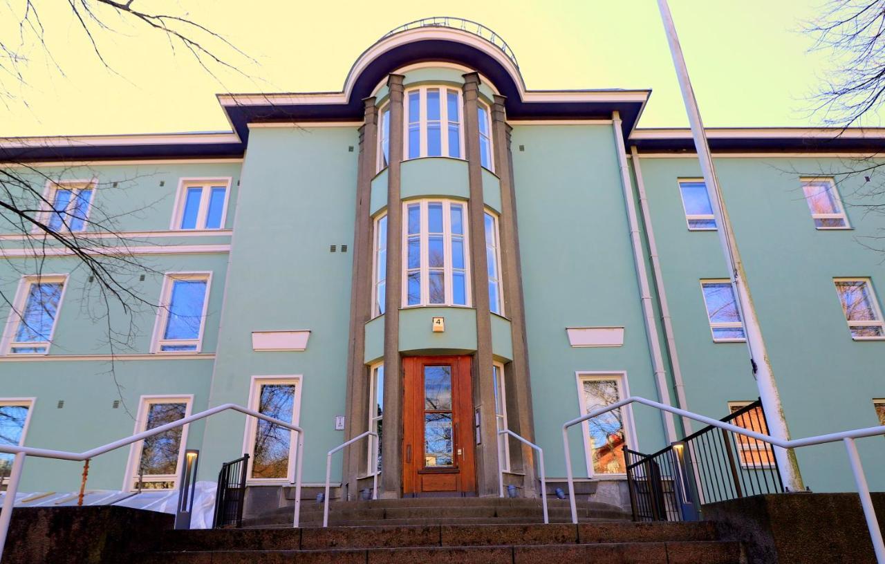 Forenom Serviced Apartments Helsinki Toeoeloe Exterior foto