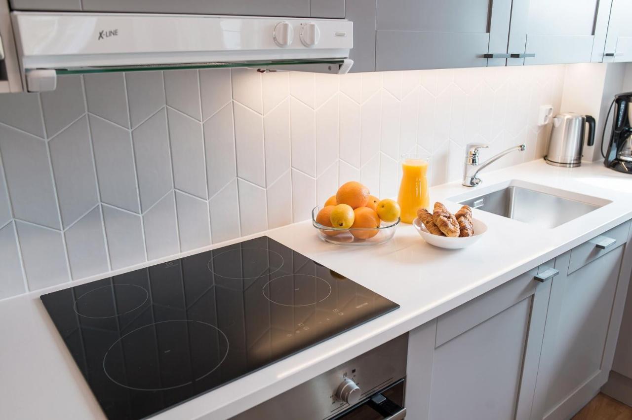 Forenom Serviced Apartments Helsinki Toeoeloe Exterior foto