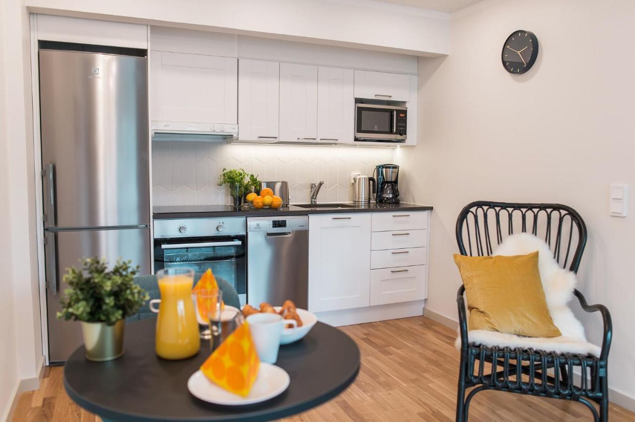 Forenom Serviced Apartments Helsinki Toeoeloe Exterior foto