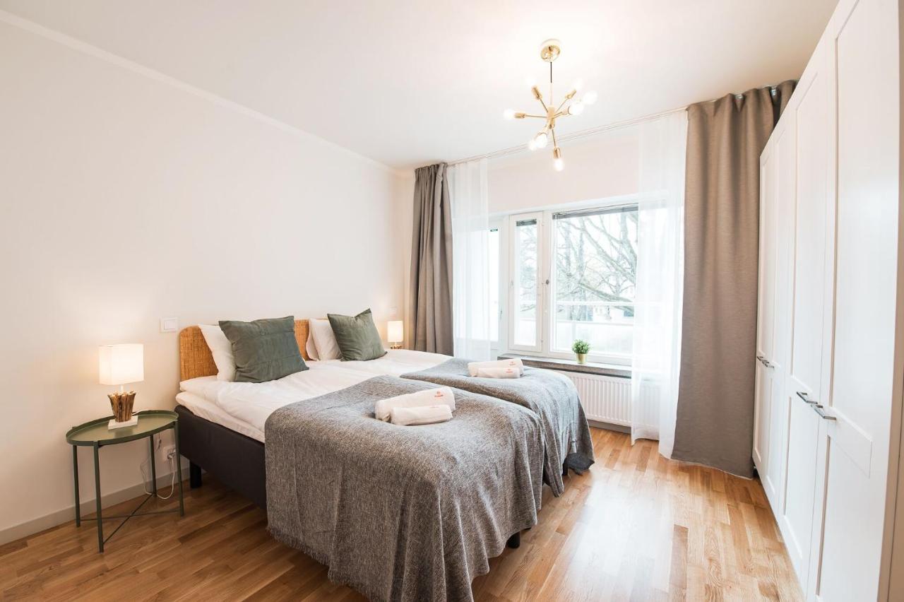 Forenom Serviced Apartments Helsinki Toeoeloe Exterior foto