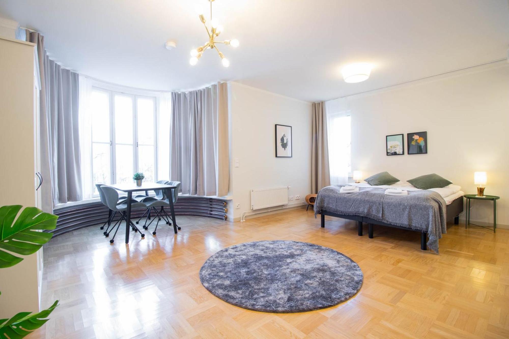 Forenom Serviced Apartments Helsinki Toeoeloe Exterior foto
