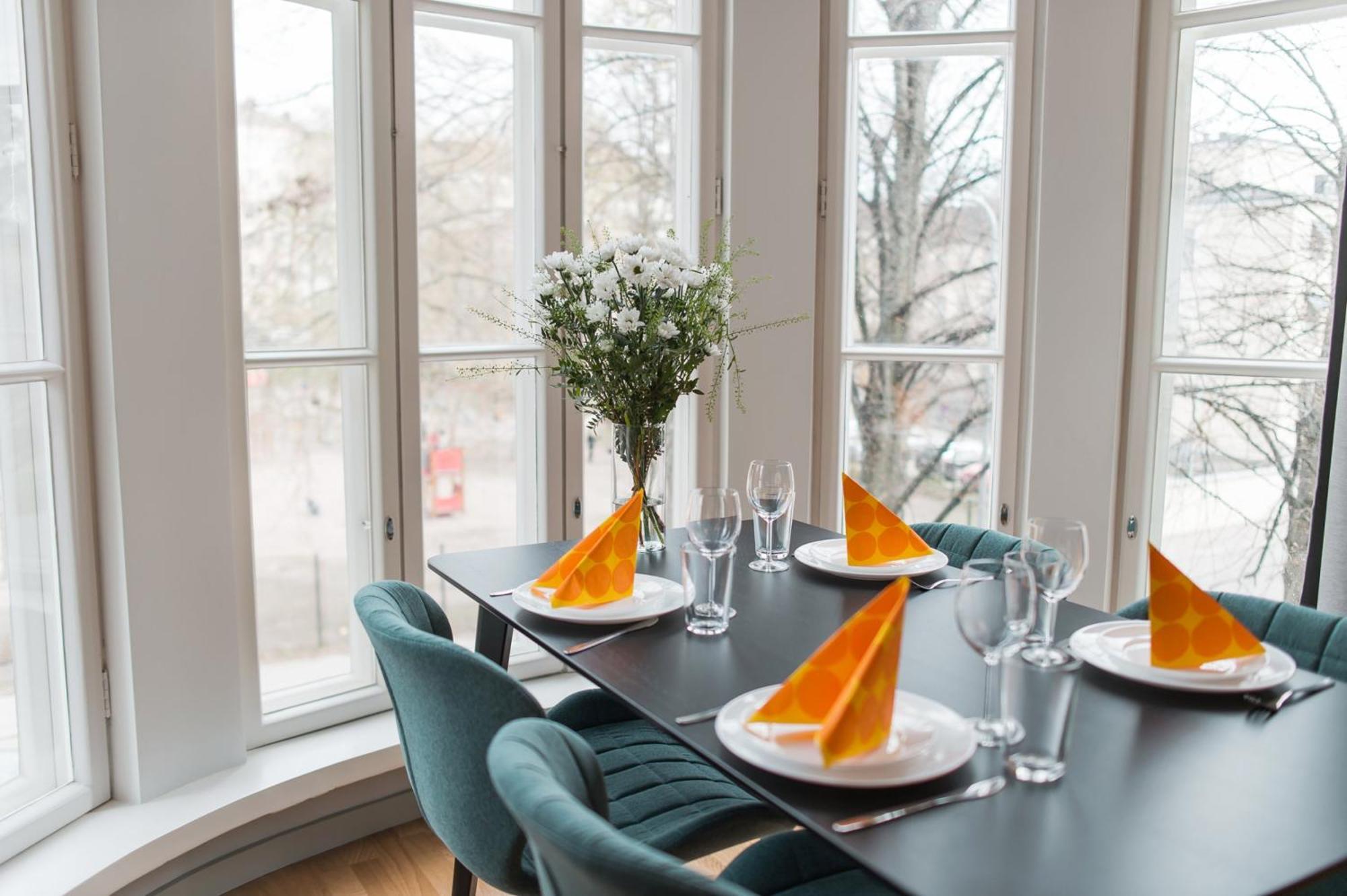Forenom Serviced Apartments Helsinki Toeoeloe Exterior foto