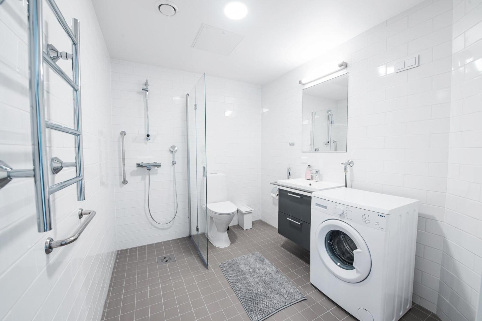 Forenom Serviced Apartments Helsinki Toeoeloe Exterior foto